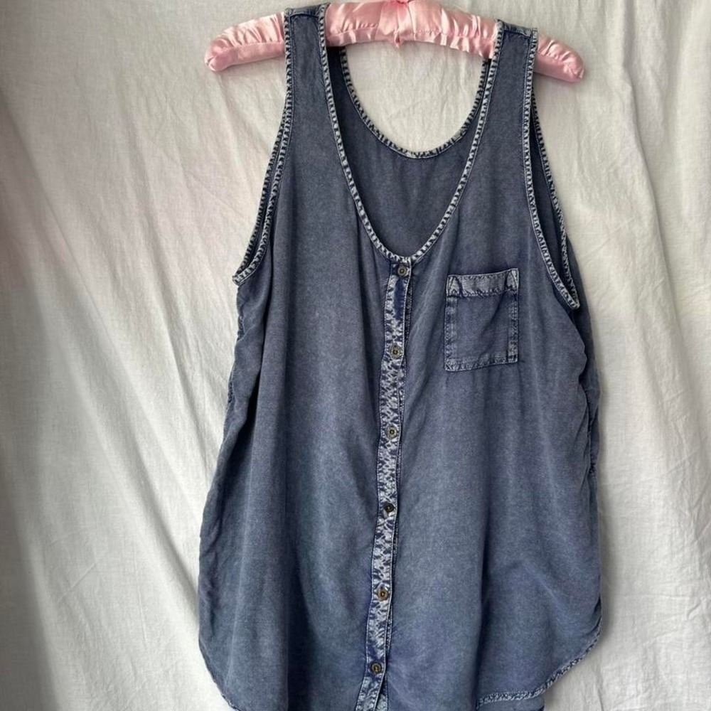 MUDD soft chambray tank